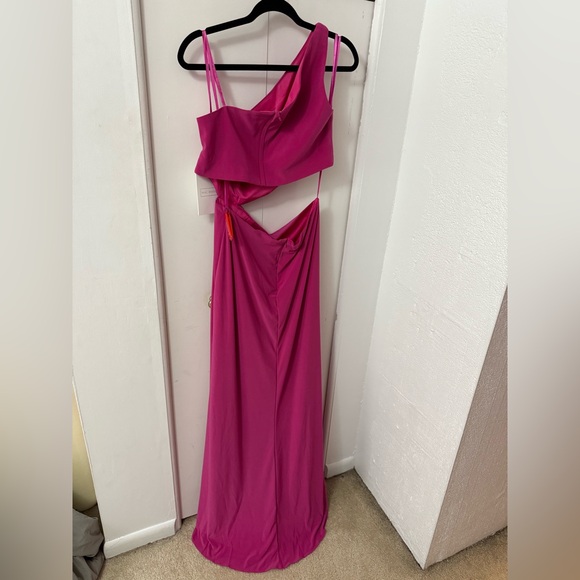 NWT Ieena For Mac Duggal 67937 Magenta One-Shoulder High Slit Cutout Gown Sz 10 - Picture 6 of 8